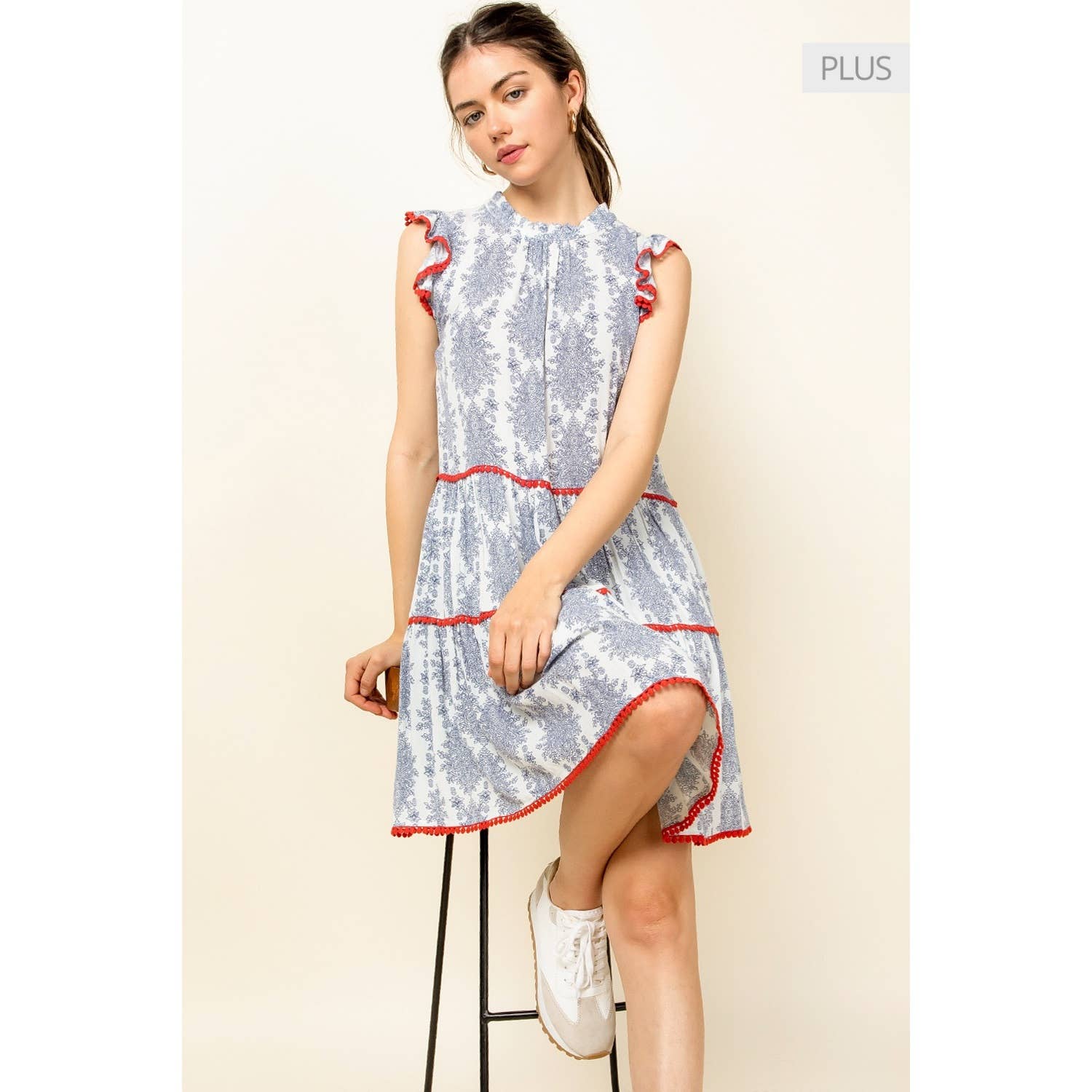 /Size Xl/ Sleeveless Blue Print Tiered Dress with Ruffle Det Unisex T-shirt, Sweatshirt, Hoodie, Long Sleeve Tee