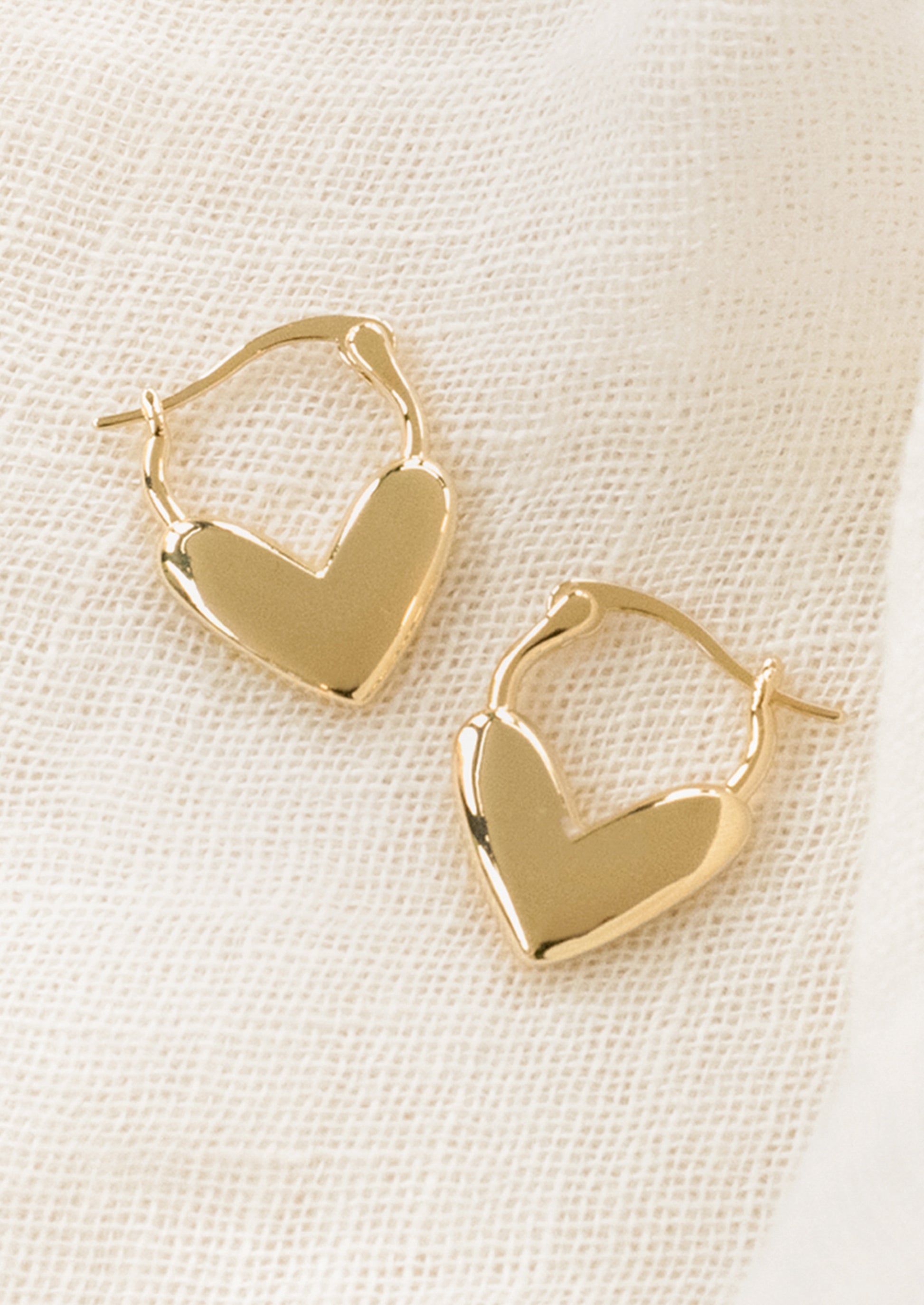 Cuore Earrings